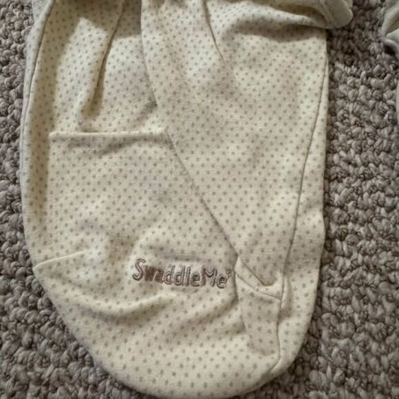 Bundle of 2 Summer SwaddleMe Infant Velcro Wrap Swaddles Size Small - Picture 4 of 5